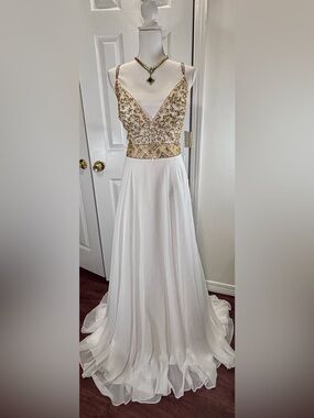 Jasz Couture Ivory Gold Beaded Sequin V-Neck A-Line Long Gown Sz 16 #6221